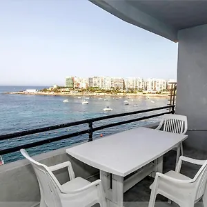 St Julians' Sea Front, Spectacular View, Apartment